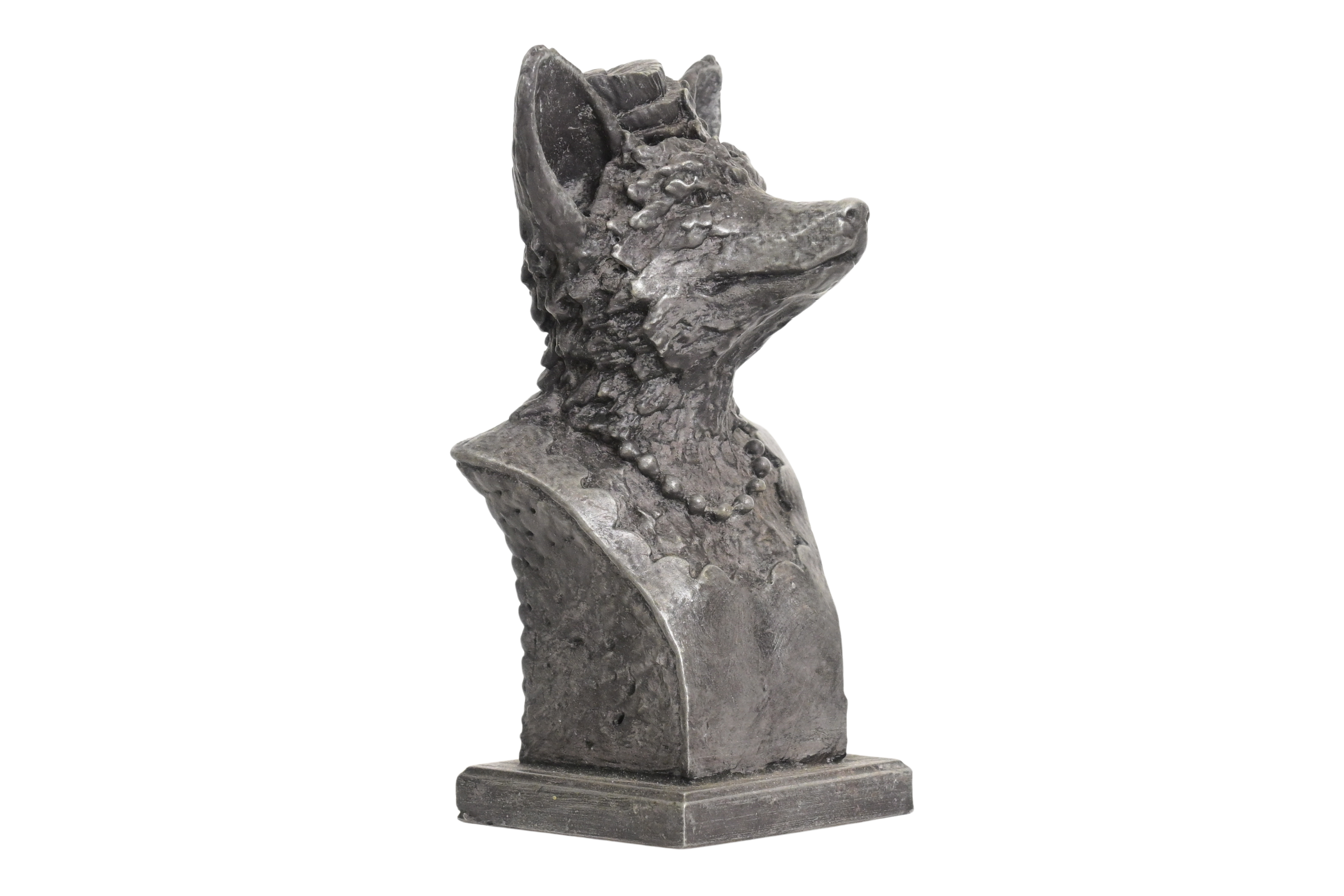 Profile of handcrafted tabletop fox sculpture gift with intricate details